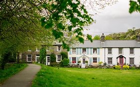 Ty Afon - River House